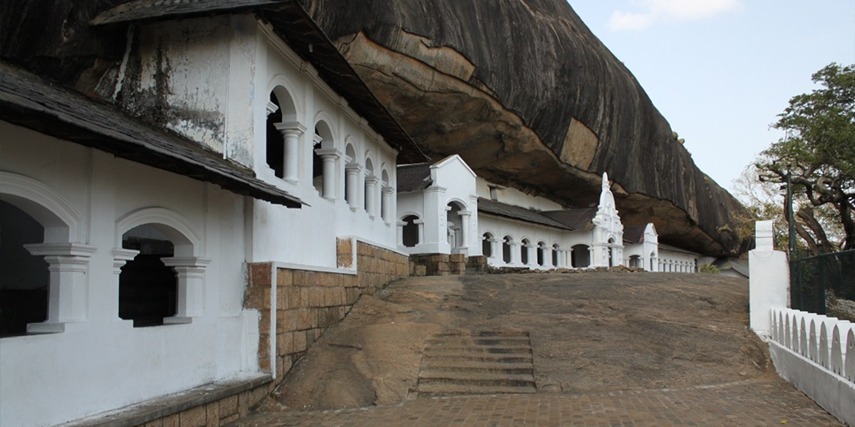 Dambulla Cave Temple