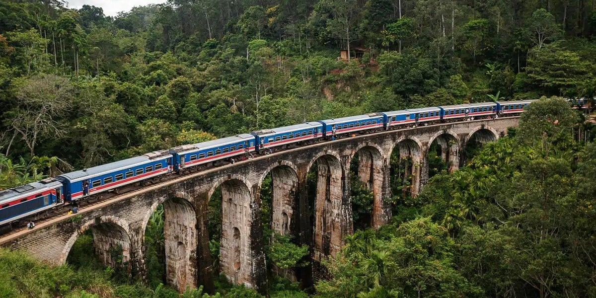 Ella Nine Arch Bridge - Beautiful Sri Lanka travel places